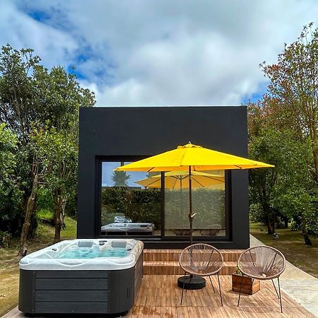 Villa Varzea - The Black Cabin Εξωτερικό φωτογραφία